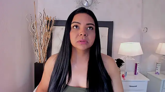 Snapshot of Gaby_Herreraa chatting on 05.21.26 Gaby Herreraa online show from 05.21.26