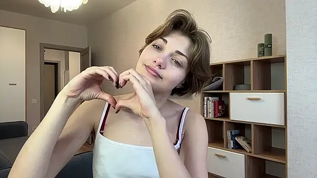 Snapshot of LinaFlamie chatting on 06.08.26 LinaFlamie online show from 06.08.26