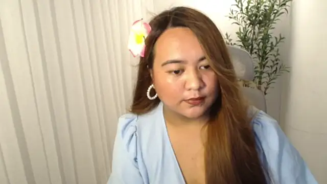 Snapshot of Czarinna chatting on 06.11.26 Czarinna online show from 06.11.26