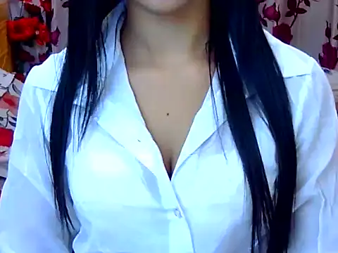 Snapshot of Alina_Nur chatting on 06.28.26 Alina Nur online show from 06.28.26