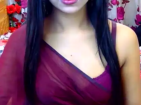 Snapshot of Alina_Nur chatting on 06.29.26 Alina Nur online show from 06.29.26