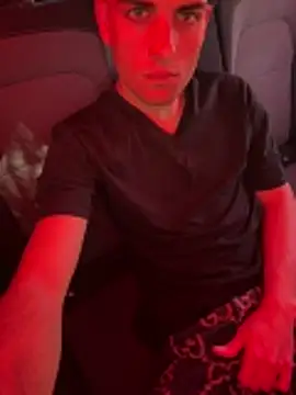 Milanese22 online show from 04.27.26