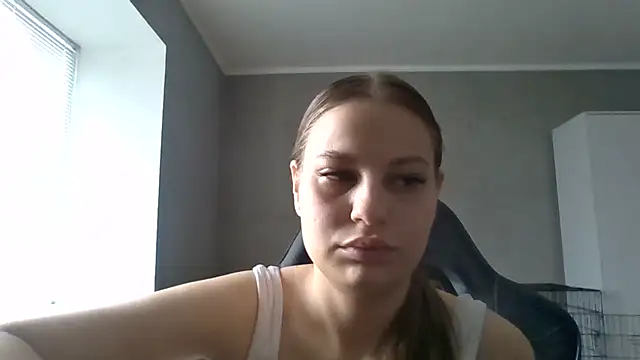  Linsyy ee  online show from 05.10.26