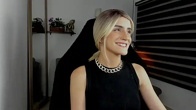 Jessica lisbon online show from 04.30.26