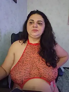 -CUTE-EVVIL- online show from 06.30.26