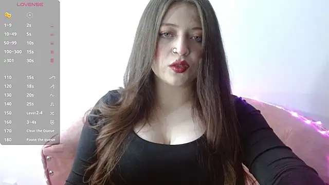Snapshot of Selene_05 chatting on 06.14.26 Selene 05 online show from 06.14.26