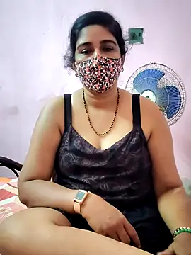Snapshot of Rulali_44 chatting on 04.29.26 Rulali 44 online show from 04.29.26