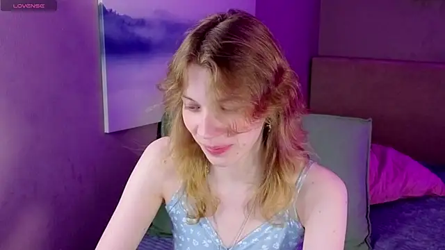 Snapshot of Emily_Cartex chatting on 06.15.26 Emily Cartex online show from 06.15.26