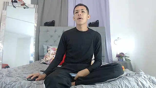 PhillipCox online show from 06.24.26