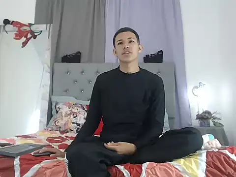 PhillipCox online show from 06.25.26