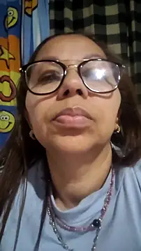 Snapshot of Ladymilf12 chatting on 06.08.26 Ladymilf12 online show from 06.08.26