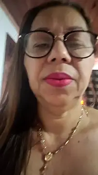Snapshot of Ladymilf12 chatting on 07.29.26 Ladymilf12 online show from 07.29.26