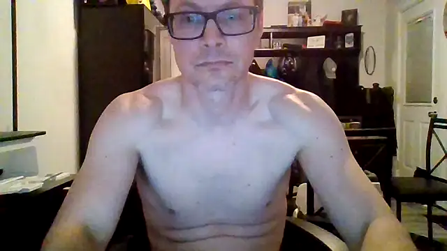 Snapshot of dadbod847364 chatting on 05.04.26 dadbod847364 online show from 05.04.26