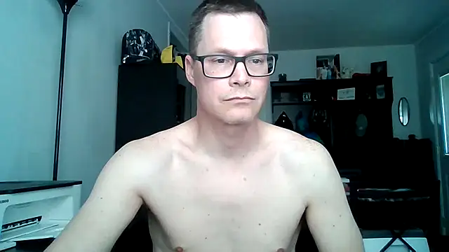 Snapshot of dadbod847364 chatting on 05.10.26 dadbod847364 online show from 05.10.26