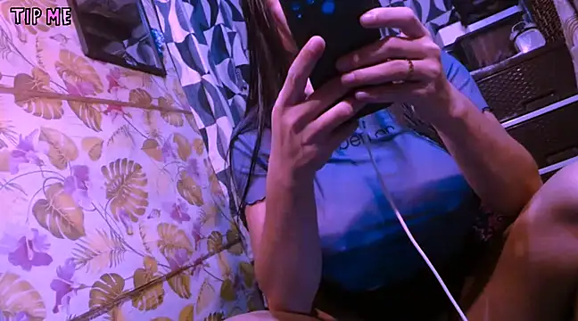 TSjuicyhotdrops online show from 02.09.25