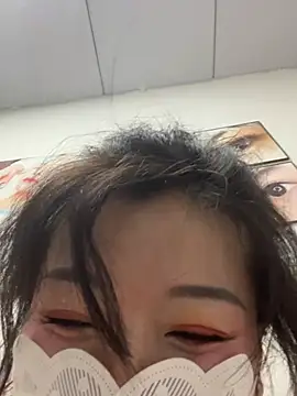 Snapshot of milkwine chatting on 07.05.26 milkwine online show from 07.05.26