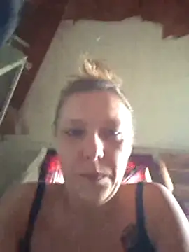 Snapshot of lickybaby26 chatting on 05.24.26 lickybaby26 online show from 05.24.26