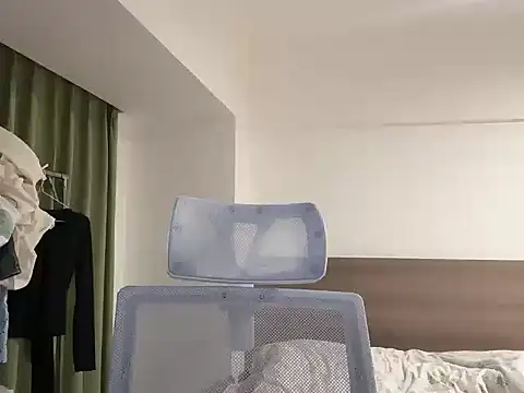 xiaoVV-001 online show from 04.26.26