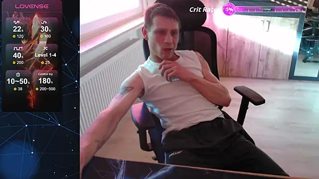 Snapshot of BadBoyMasked chatting on 05.21.26 BadBoyMasked online show from 05.21.26