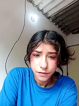 yenihernandez 123 online show from 04.26.26