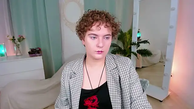 Snapshot of MelittaStorrie chatting on 06.02.26 MelittaStorrie online show from 06.02.26