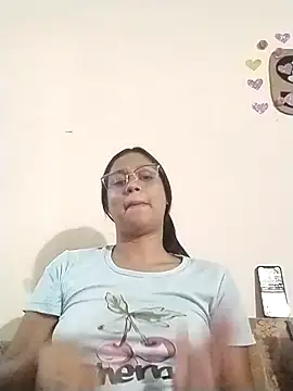 zoehot07 online show from 04.28.26