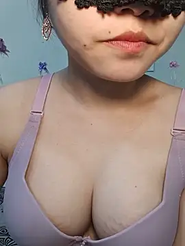 Snapshot of silkyhairs chatting on 06.10.26 silkyhairs online show from 06.10.26