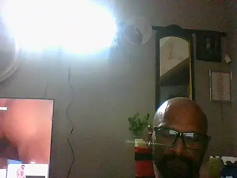 Snapshot of Lulu_Love_69 chatting on 05.20.26 Lulu Love 69 online show from 05.20.26