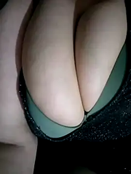 beauty-curvy online show from 04.30.26