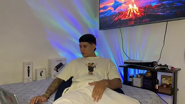 SexxxySquirterStev777 online show from 05.02.26