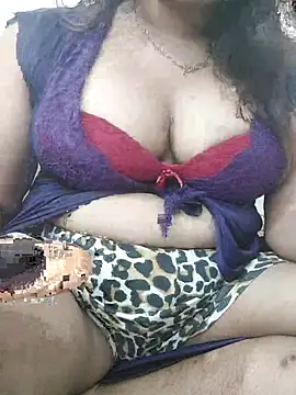 Snapshot of HD_Queen_69 chatting on 07.12.26 HD Queen 69 online show from 07.12.26