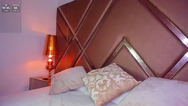 Snapshot of scarlethcollins_ chatting on 05.13.26 scarlethcollins online show from 05.13.26