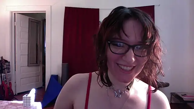 Snapshot of AnnywnBelle chatting on 05.14.26 AnnywnBelle online show from 05.14.26