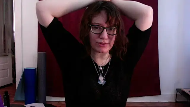 Snapshot of AnnywnBelle chatting on 05.17.26 AnnywnBelle online show from 05.17.26