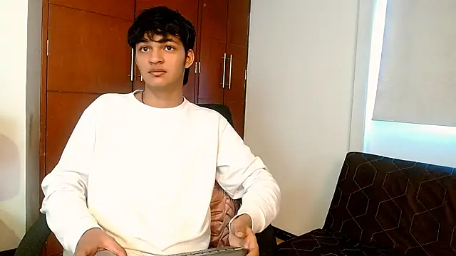 SahirCharm online show from 05.22.26