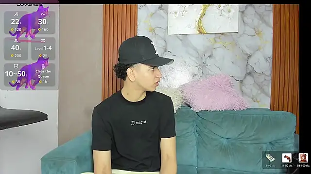 Snapshot of LOVE_GUYS1 chatting on 06.08.26 LOVE GUYS1 online show from 06.08.26