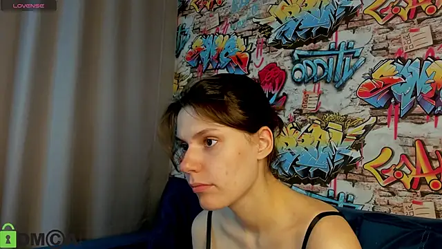 Snapshot of Kira_Be11 chatting on 06.28.26 Kira Be11 online show from 06.28.26