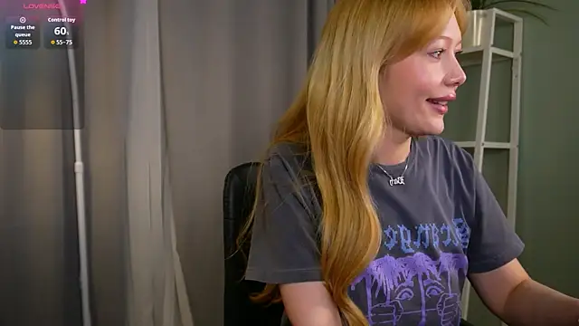 Mila Luna  online show from 05.06.26