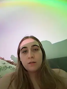 Snapshot of Taylormillie471 chatting on 04.28.26 Taylormillie471 online show from 04.28.26