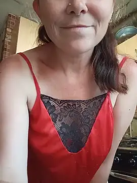 Snapshot of MerelinMILf2 chatting on 06.19.26 MerelinMILf2 online show from 06.19.26