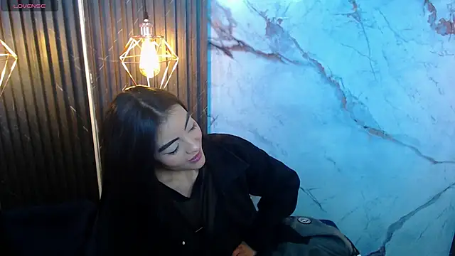 RoxxySweet01 online show from 04.29.26