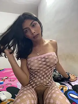 Snapshot of Mayra_xx chatting on 07.23.26 Mayra xx online show from 07.23.26