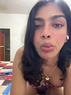 Snapshot of Mayra_xx chatting on 07.28.26 Mayra xx online show from 07.28.26
