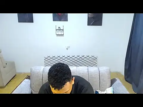 Snapshot of Ian_Arcia chatting on 06.11.26 Ian Arcia online show from 06.11.26