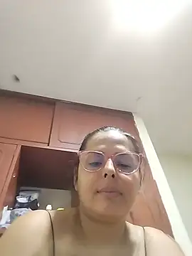 Snapshot of Bella_Morena27 chatting on 06.08.26 Bella Morena27 online show from 06.08.26