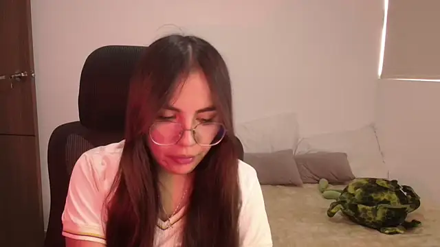 Snapshot of abbyyandmaxx chatting on 07.03.26 abbyyandmaxx online show from 07.03.26
