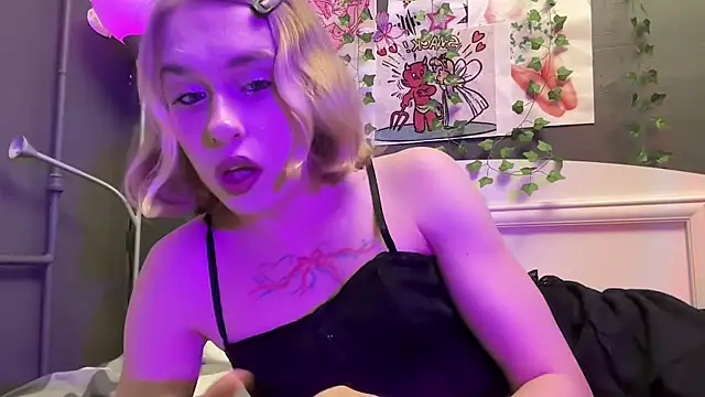 Snapshot of Miss_Amy00 chatting on 07.27.26 Miss Amy00 online show from 07.27.26