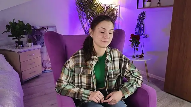 YoshikoLacourse online show from 04.30.26