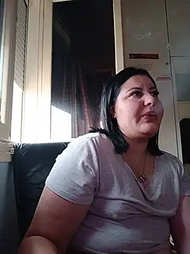 Snapshot of LittleMairy chatting on 07.03.26 LittleMairy online show from 07.03.26