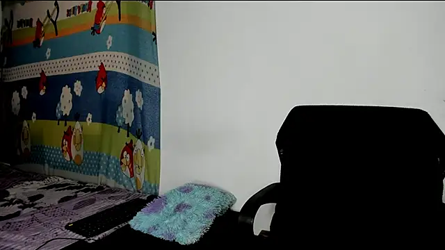 Snapshot of Vannellope_vladimir chatting on 06.01.26 Vannellope vladimir online show from 06.01.26